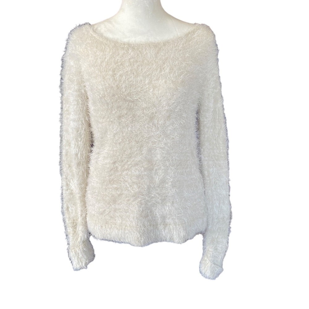Jennifer Lopez super soft cream colored stretchy sweater gold sparkles warm